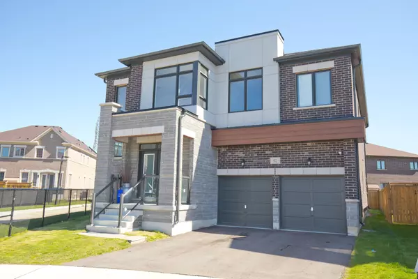 Hamilton, ON L8B 1Y9,92 Elstone PL