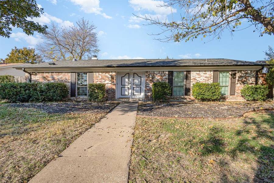 1705 Baltimore Drive, Richardson, TX 75081