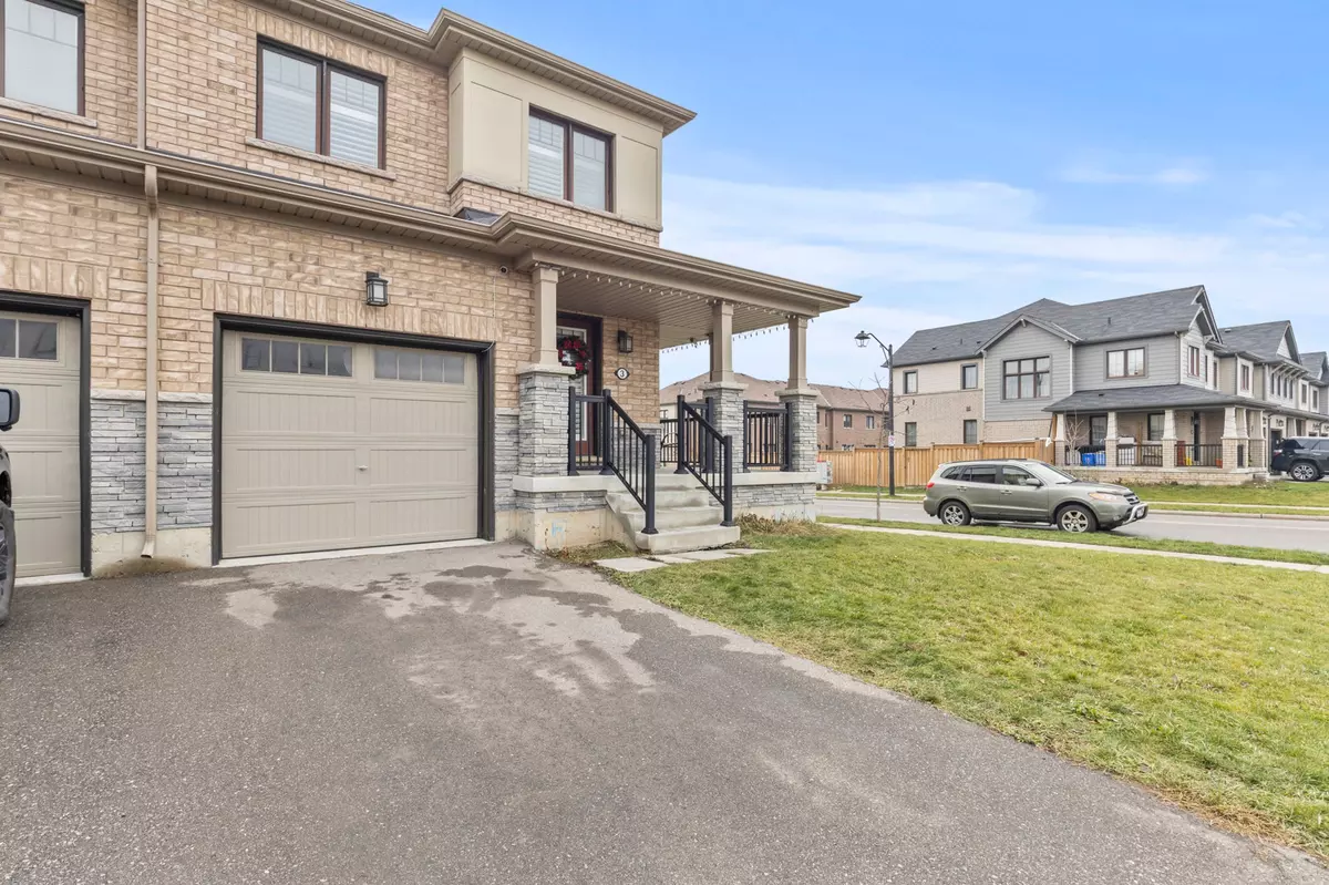 Hamilton, ON L8J 0K7,3 Pagebrook CRES