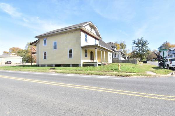 Shreveport, LA 71104,1134 College Street