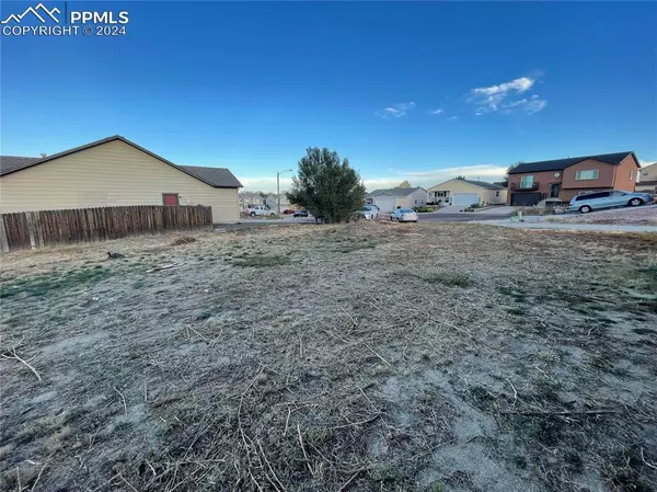 Colorado Springs, CO 80906,2750 Park Crest CT