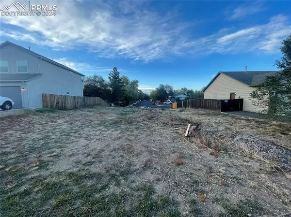 Colorado Springs, CO 80906,2750 Park Crest CT