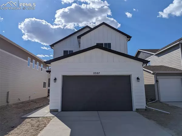 2327 Prairie Smoke DR, Monument, CO 80132