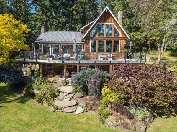 225 Sea Meadow Dr, Gabriola Island, BC V0R 1X2