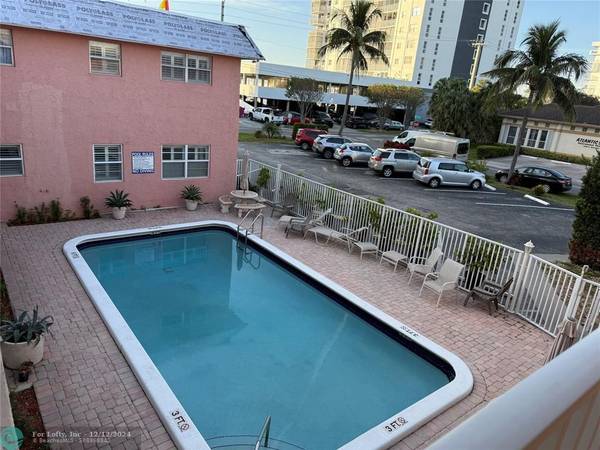 Pompano Beach, FL 33062,1450 N Riverside Dr  #204