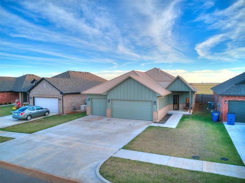 1209 Alpine Court, Kingfisher, OK 73750