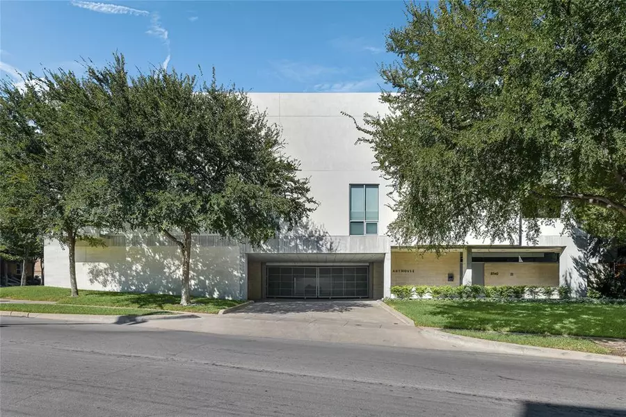 3740 Holland Avenue #2A, Dallas, TX 75219