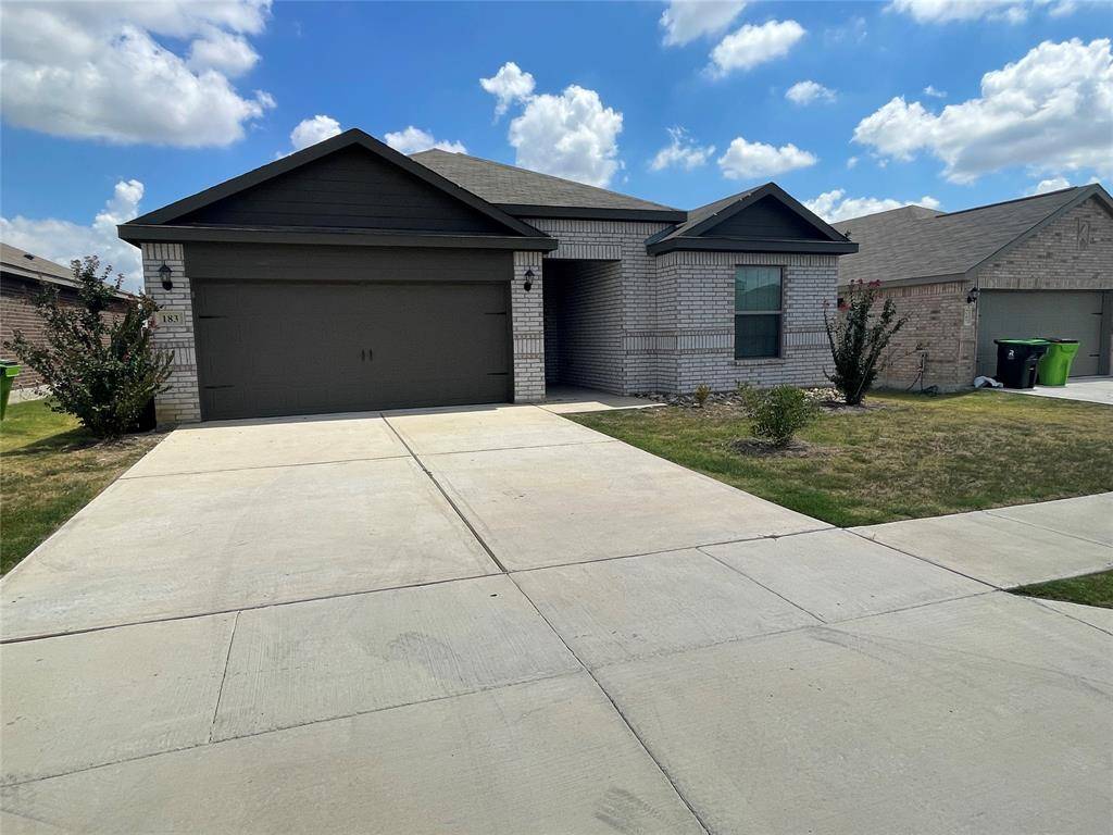 183 Drifter Drive,  Newark,  TX 76071