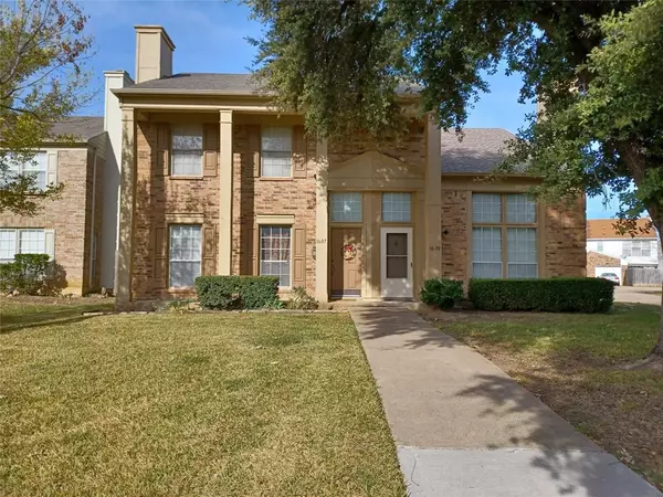 Arlington, TX 76014,1609 Creek Bank Lane