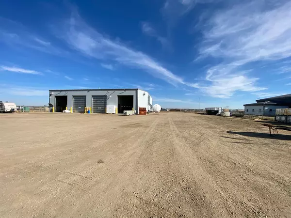 Clairmont, AB T8V 2N8,15710 89 ST