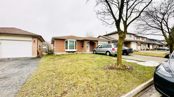 Kitchener, ON N2A 3N4,111 SCENIC WOOD CRES