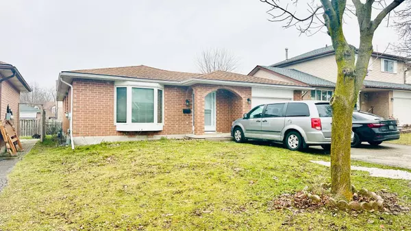 Kitchener, ON N2A 3N4,111 SCENIC WOOD CRES