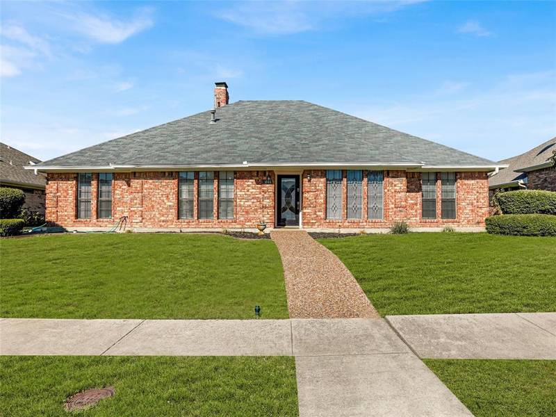 1044 Magnolia Drive, Carrollton, TX 75007