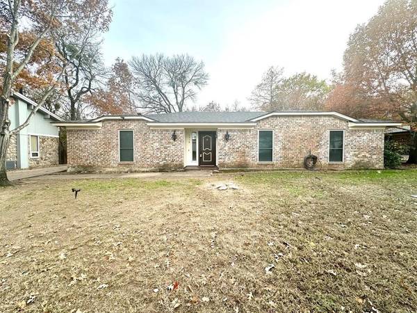 1516 Circle Lane, Bedford, TX 76022