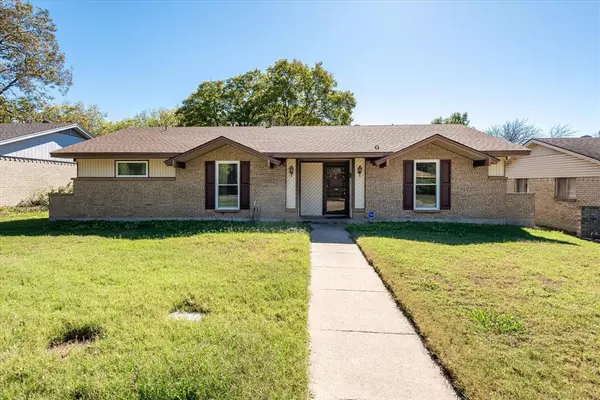 634 E Cherry Street, Duncanville, TX 75116