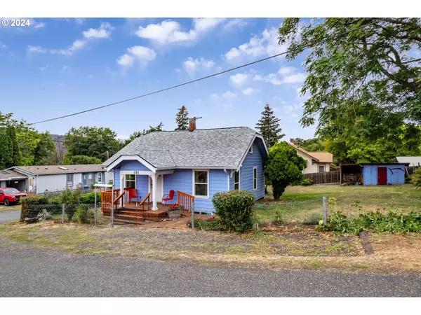 Lyle, WA 98635,401 Third ST