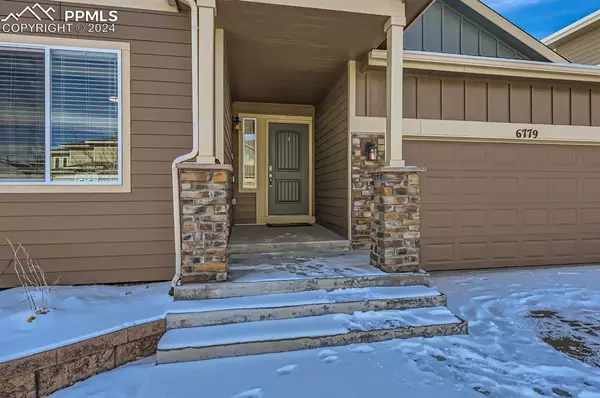 Colorado Springs, CO 80924,6779 Black Saddle DR