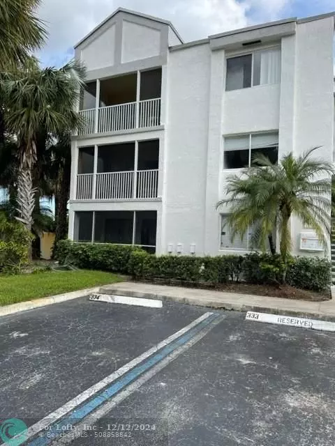 5760 Rock Island Rd  #329, Tamarac, FL 33319