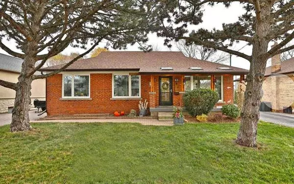 83 Hammond RD, Mississauga, ON L5M 2A3