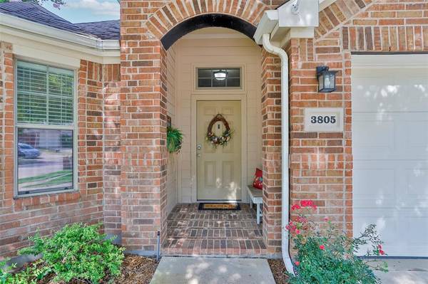 3805 Denridge Lane, Fort Worth, TX 76262