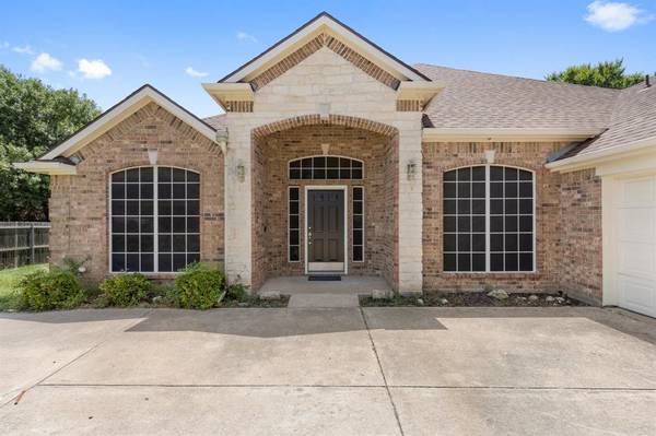 304 Big Bend Drive, Desoto, TX 75115