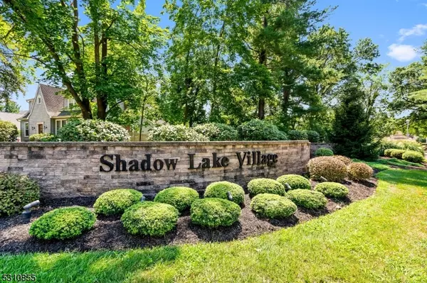 47 Lexington Ct #47,  Middletown Twp.,  NJ 07701