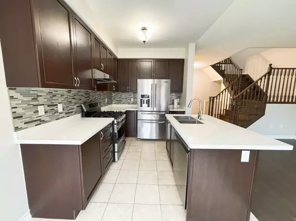 Markham, ON L6E 0S1,22 Memon PL