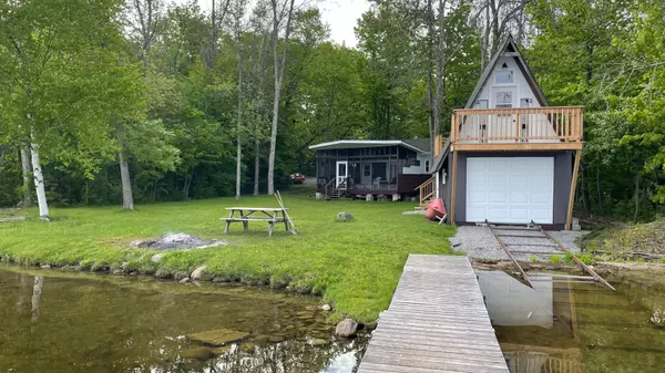 Kawartha Lakes, ON K0M 2B0,35 Hillcrest AVE