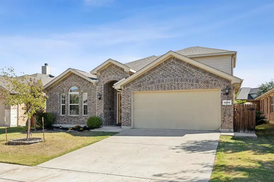 5009 Texana Drive, Frisco, TX 75036