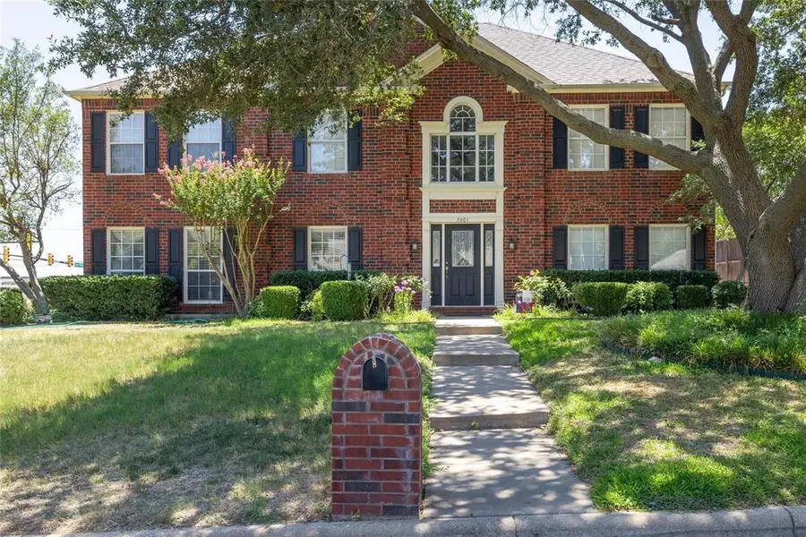 7601 Meadowside Road, Fort Worth, TX 76132