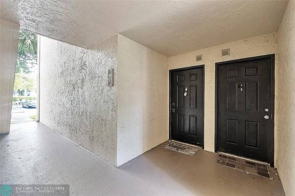 Coral Springs, FL 33071,9244 W Atlantic Blvd  #1216