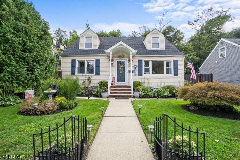 15 Glendale St, Nutley Twp., NJ 07110
