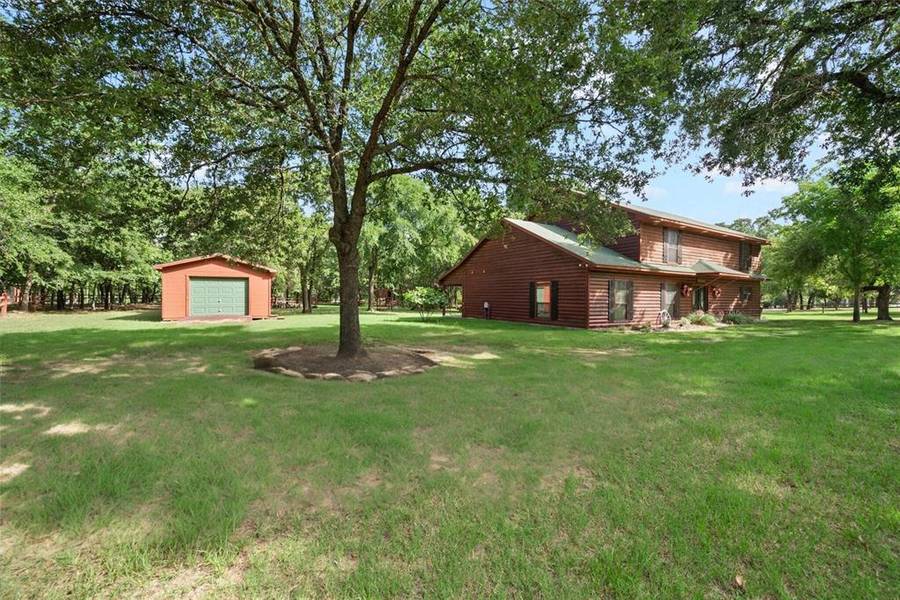 4247 Loper Circle, Streetman, TX 75859