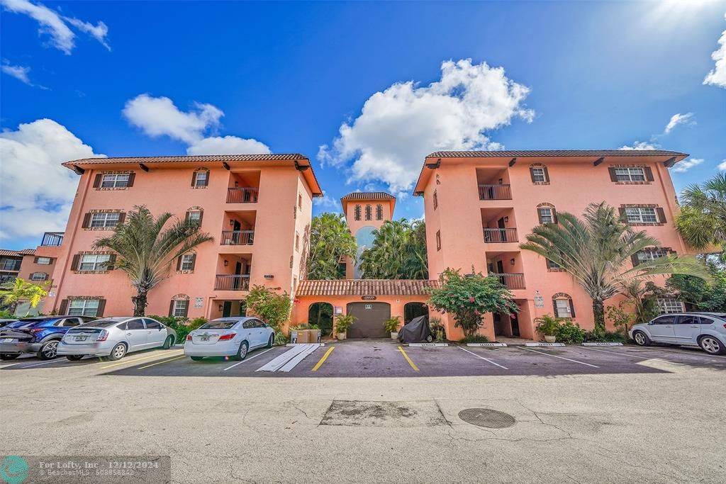 Fort Lauderdale, FL 33311,650 Tennis Club Dr  #305