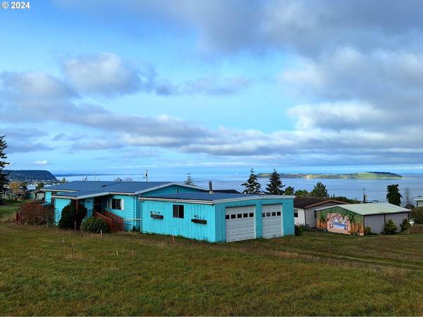 120 Spruce DR,  Port Townsend,  WA 98368