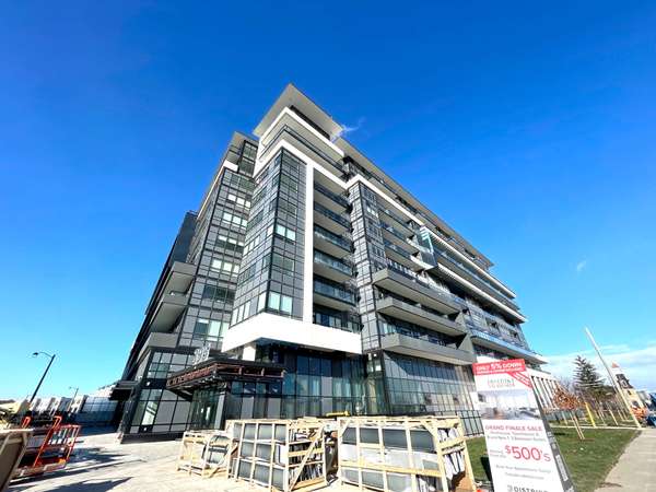 395 Dundas ST W #806, Oakville, ON L6M 4M2