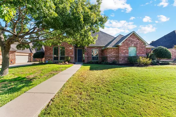 9754 Red Tail Court, Fort Worth, TX 76244