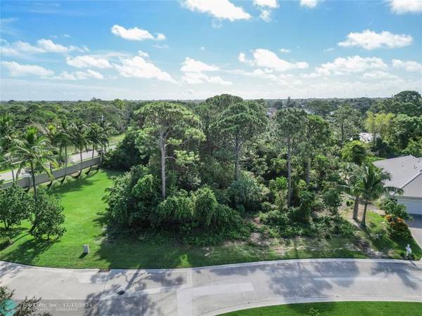 7912 SE Windjammer Way, Hobe Sound, FL 33455