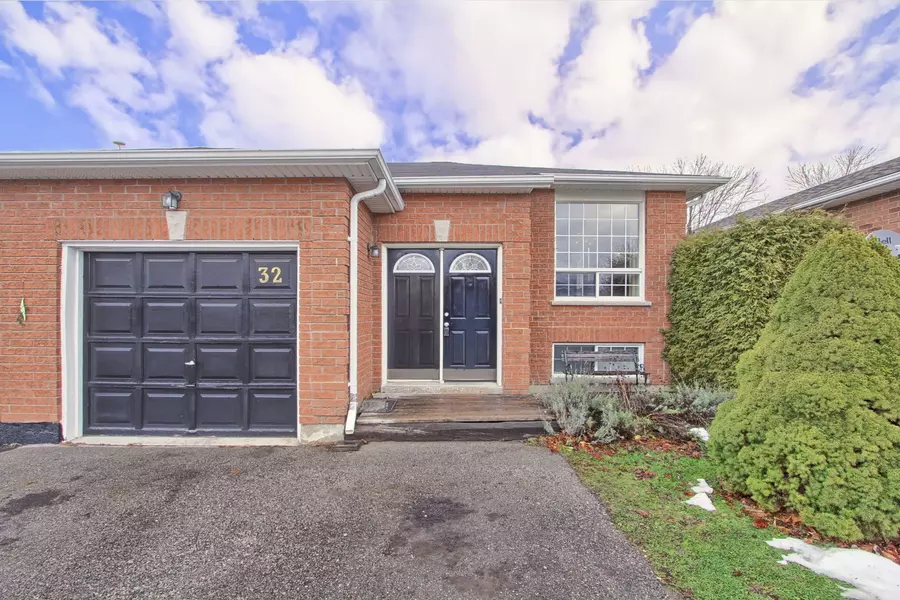 32 Kate Aitken CRES, New Tecumseth, ON L0G 1A0