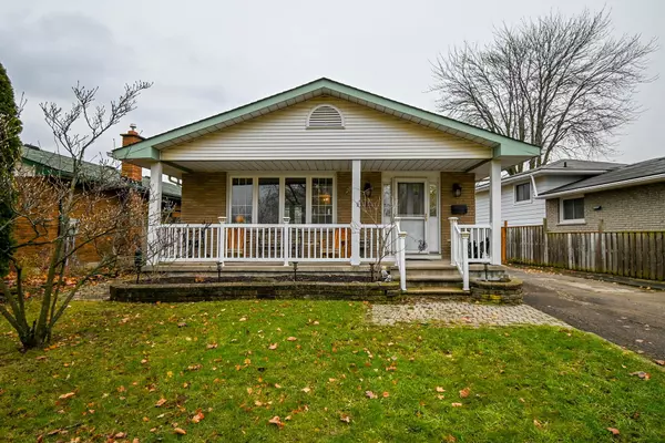 Niagara, ON L2P 3N9,31 Loraine DR