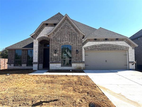 152 Mockingbird Hill Drive, Joshua, TX 76058