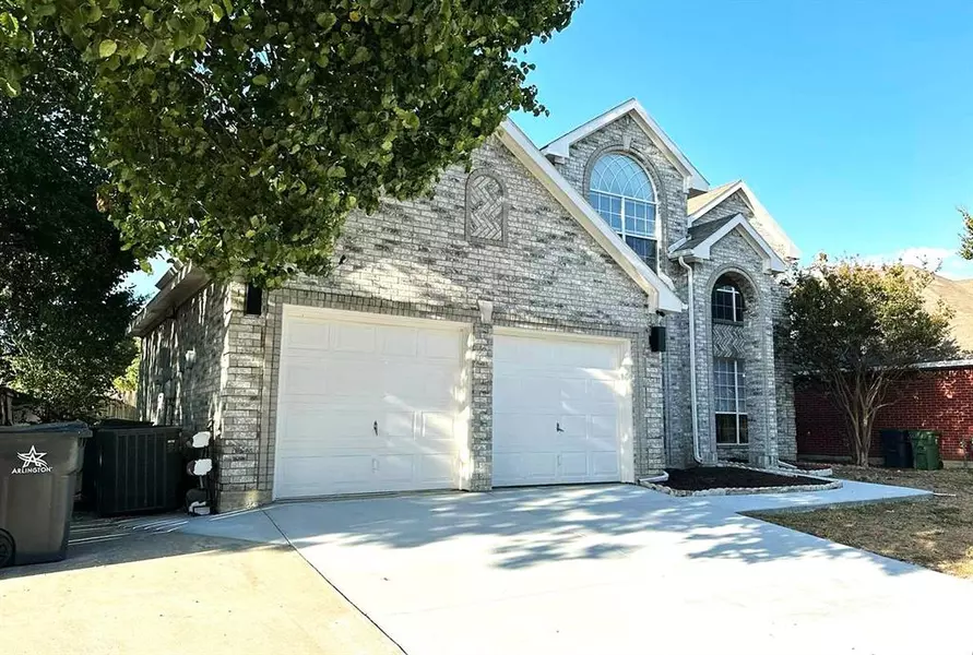 6726 Tabor Drive, Arlington, TX 76002