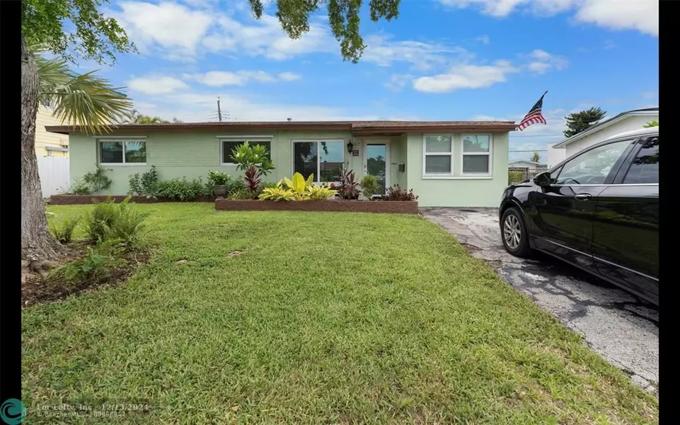 1317 SE 2nd Ave, Deerfield Beach, FL 33441