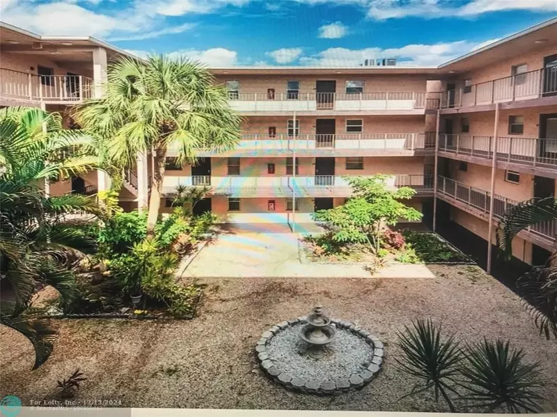 2860 Somerset Dr  #414k, Lauderdale Lakes, FL 33311