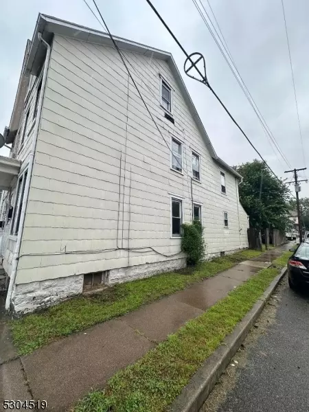 Phillipsburg Town, NJ 08865,73 Colby Pl