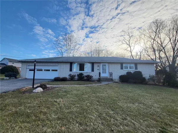 1966 Linden Lane, Whitehall Twp, PA 18052