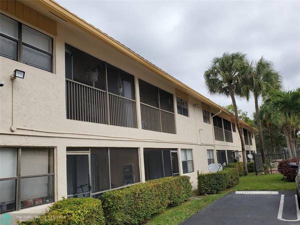 Coral Springs, FL 33065,3033 Riverside Dr  #217