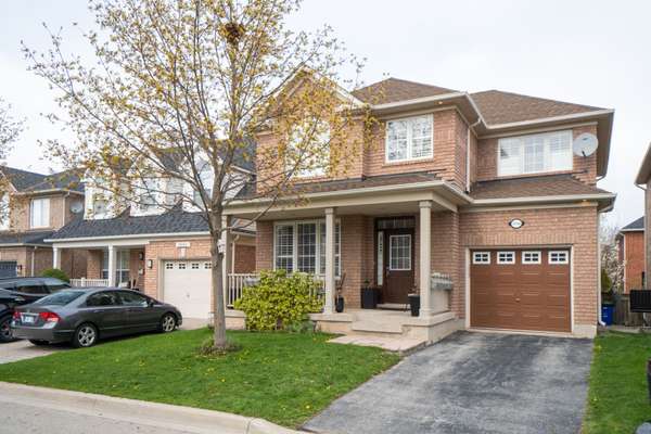 2554 FALKLAND CRES, Oakville, ON L6M 4Y1