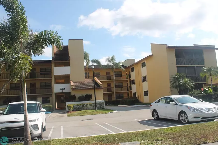 2039 Coral Ridge Dr  #304, Coral Springs, FL 33071