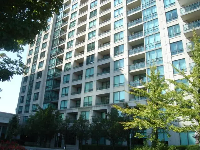 Vaughan, ON L4J 7W7,100 promenade CIR #205